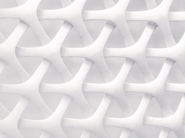 What makes a web application resilient?